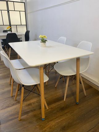 MESA DE COMEDOR + 4 SILLAS NUEVAS BLANCO 