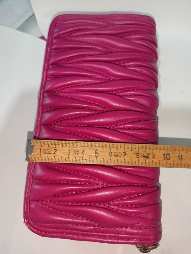 Portafoglio Carpisa donna magenta