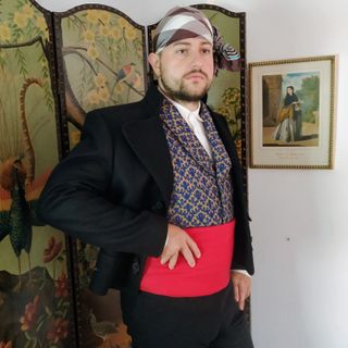 VENTA TRAJE DE BATURRO ( 68 B )