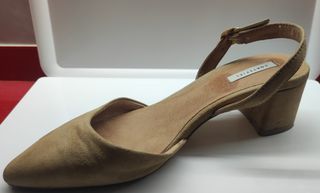 Sandalias beige Cortefiel Talla 39