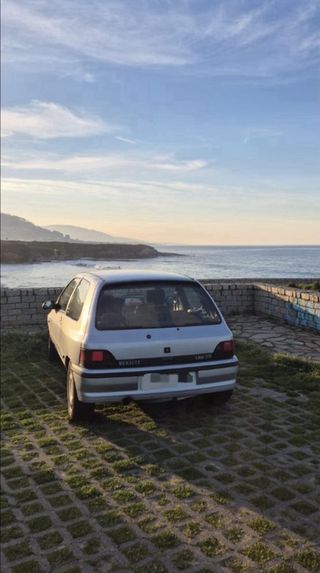 Renault Clio 1.8 16v