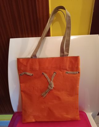 Bolso naranja