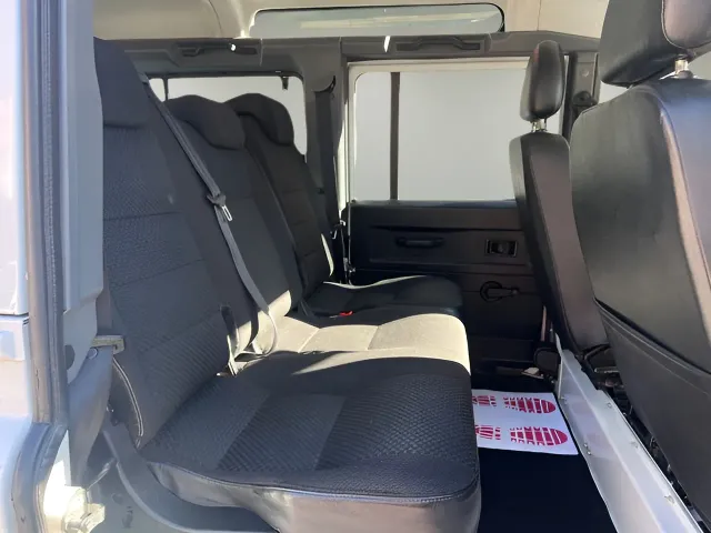 Land Rover Defender 110 SW E
