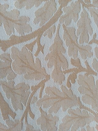 Cortinas de tapicería forradas beige y oro