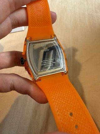 Reloj Guess Naranja
