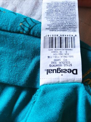 Camiseta Desigual talla S.