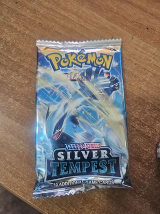 Pokemon silver tempest compatibili