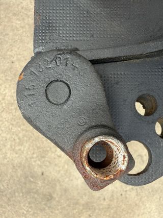Soporte A/A Mercedes W123 W115 OM617