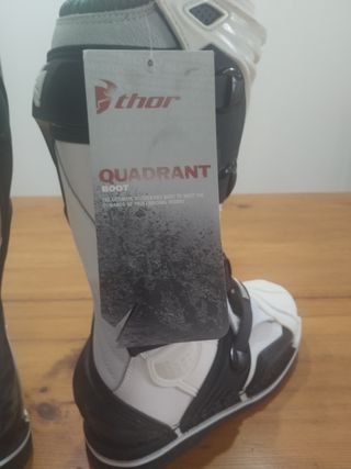 Botas Motocross Quadrant Blancas y Negras