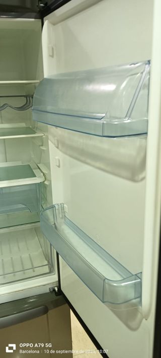 Nevera Combi Electrolux no Frost energía A+