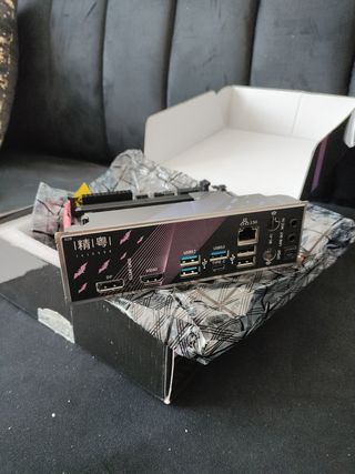 Placa Base JGINYUE B650i AMD RYZEN