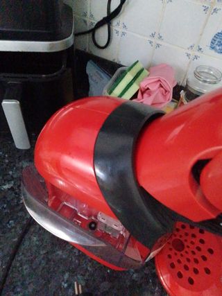 Cafetera tasimo Roja