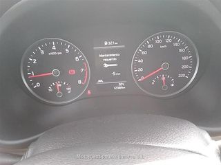 KIA STONIC 1.2 DPi 62kW (84CV) Drive