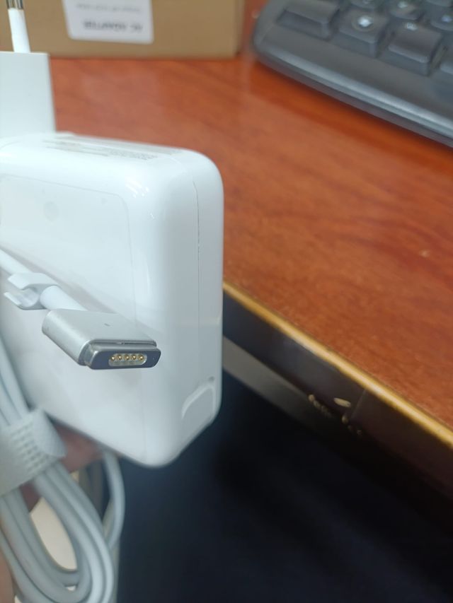 Cargador compatible MacBook T-Tip