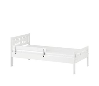 Cama infantil blanca muy poco uso