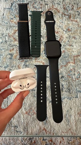 Apple Watch Serie 8 44mm y AirPods 2da Generación