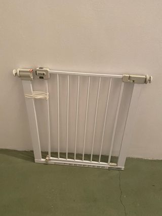 Barrera seguridad niños Safety 1st