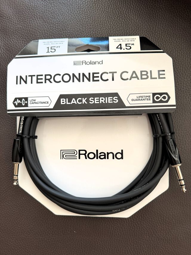 Cable Roland jack-stereo Black Series  4,5m NUEVO