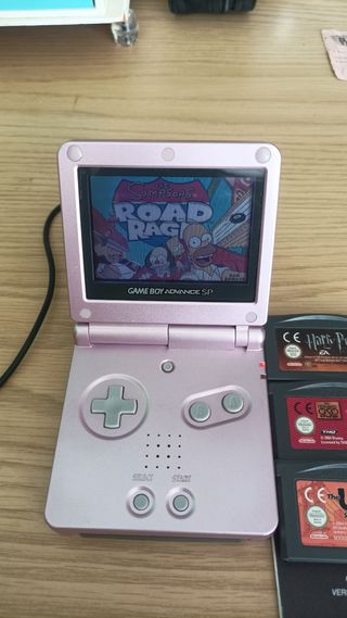 Nintendo Game Boy Advance SP Rosa + 4 Juegos