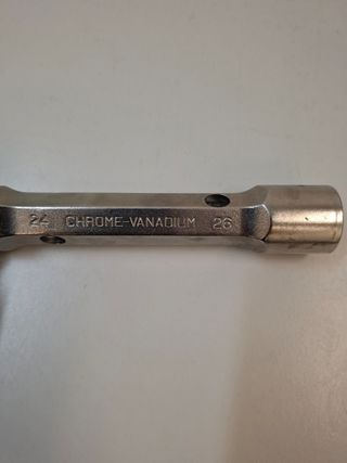 Llave de tubo PALMERA 24/26