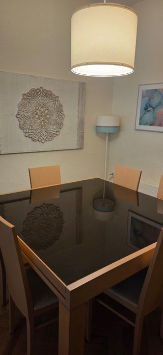 Mesa Comedor Cristal Extensible + 6 Sillas Madera