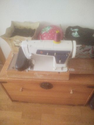 Máquina de coser Singer