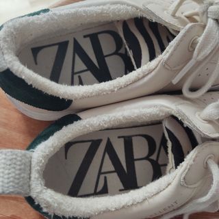 Tenis Zara Beige y Verde