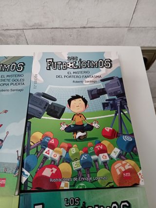 Los Futbolísimos 1: El misterio de los árbitros...
