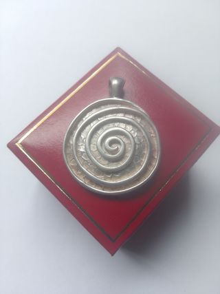 Colgante espiral plata 3.5 cm