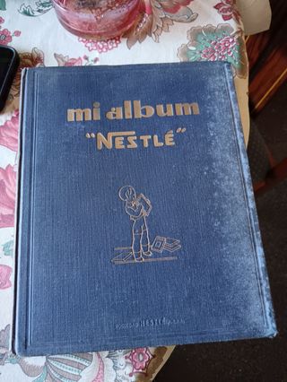 Álbum de cromos antiguo Mi Álbum Nestlé
