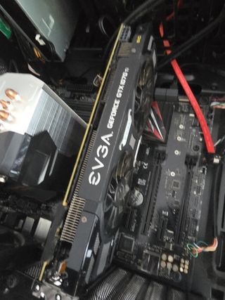 Tarjeta Gráfica EVGA