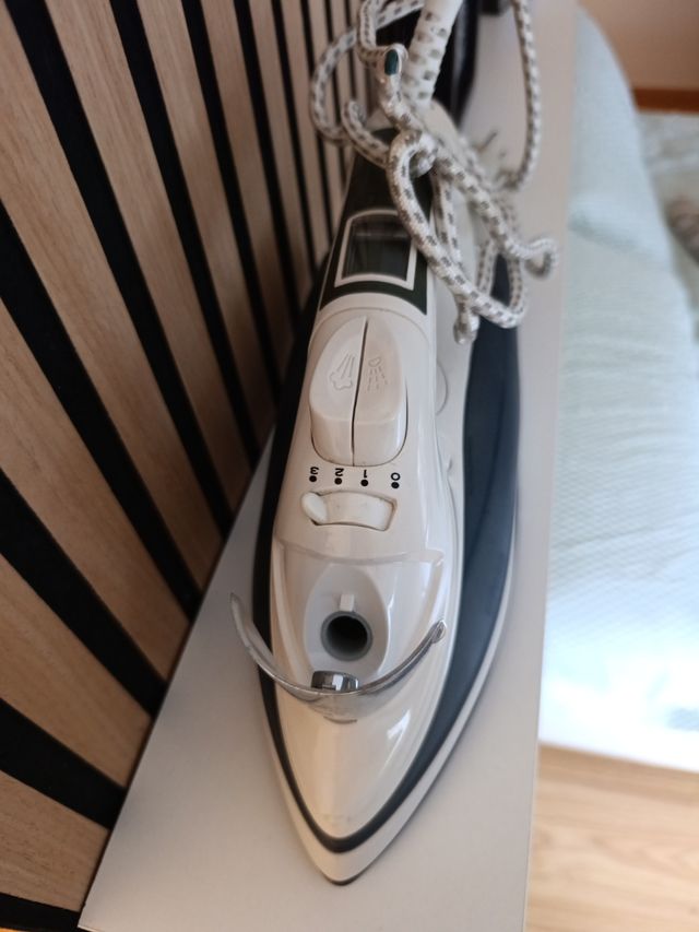 Plancha de vapor Ufesa