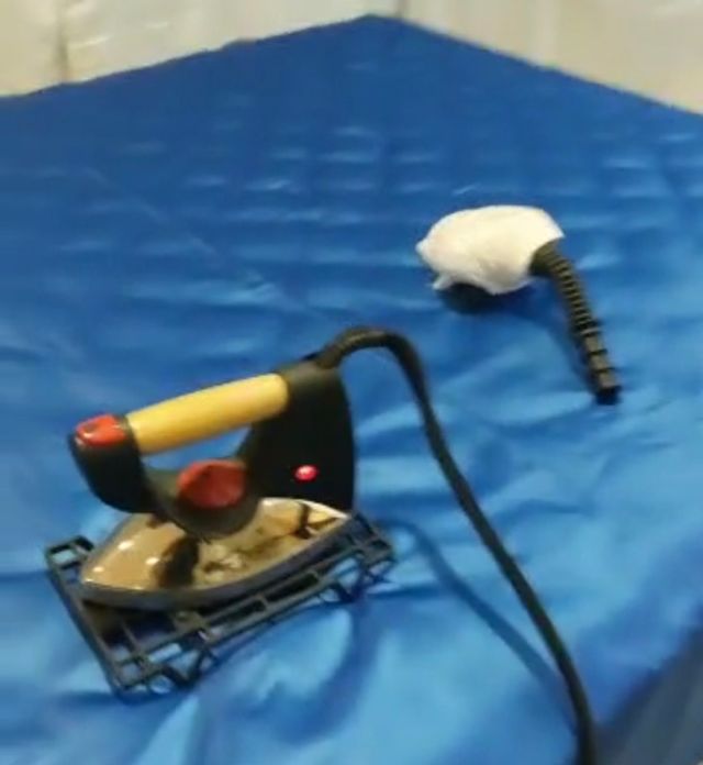 Vaporeta con centro de planchado Unitekno 903.