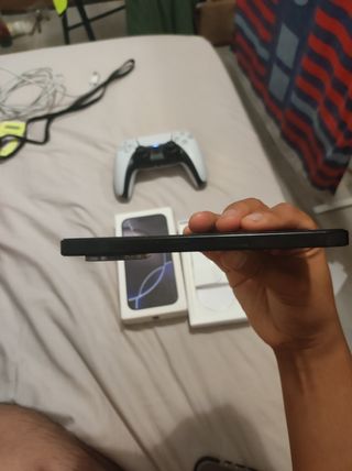 iPhone 16 Pro
