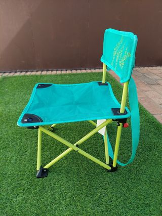 Silla de niños plegable.