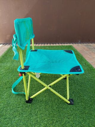 Silla de niños plegable.