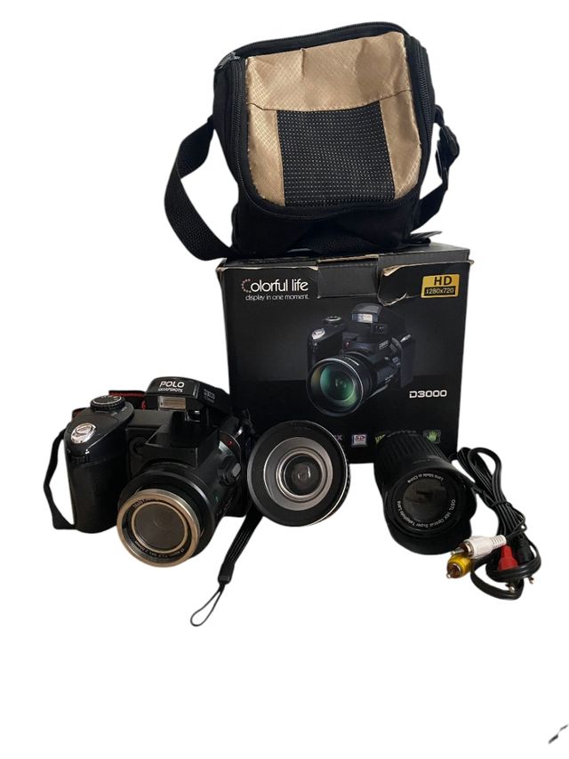 Cámara digital + Funda + Objetivos + SD +2Baterias
