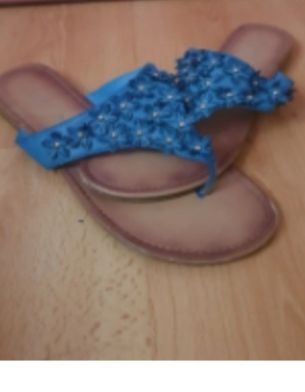 Sandalias de verano con flores