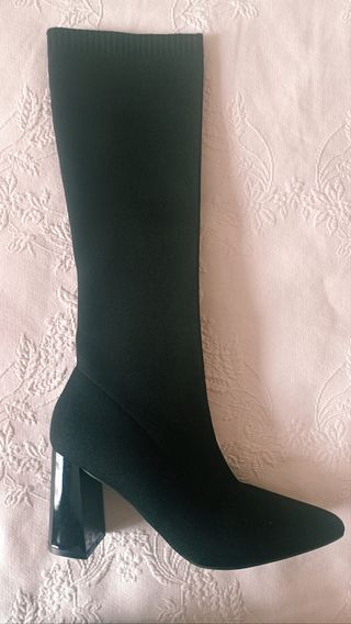 Botas altas mujer talla 36 negras. NUEVA 