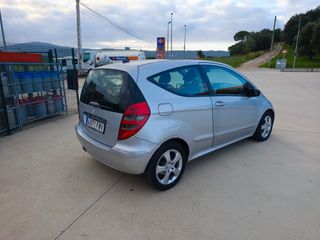 Mercedes-Benz Clase A 200i 136cv 3p 2005