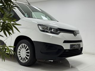 TOYOTA Proace City Combi L1 1.5 GX desde 245€/mes*