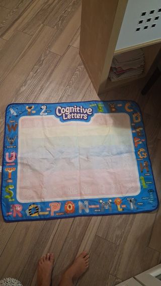 Tappeto magico per imparare le lettere