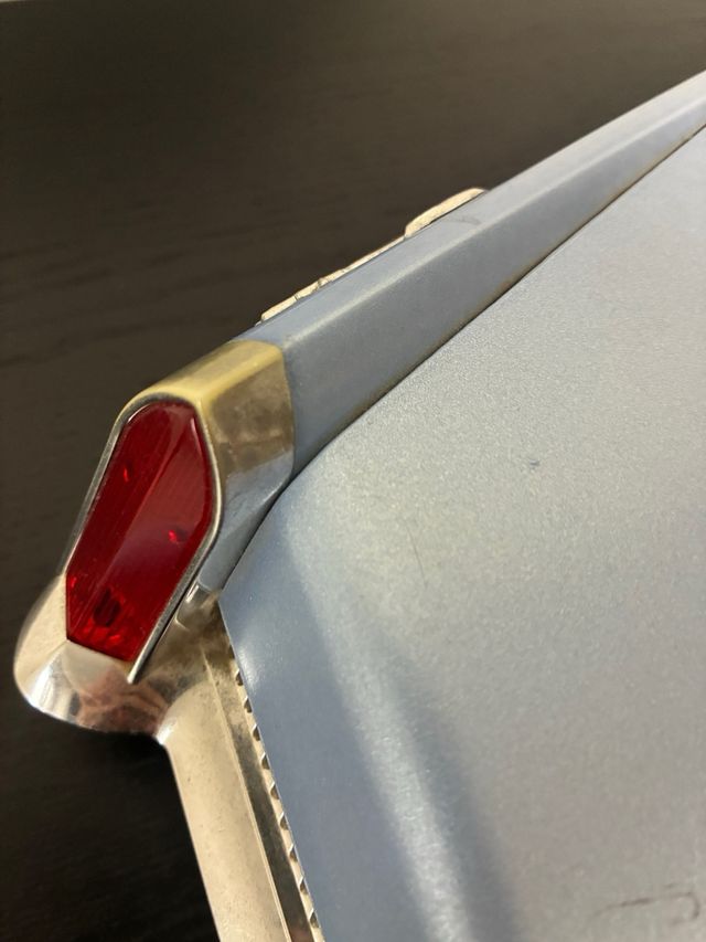 Coche descapotable Bratz azul