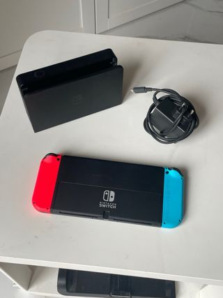 Nintendo Switch OLED Blu/Rosso