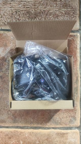 Mando Nintendo Switch negro sin uso