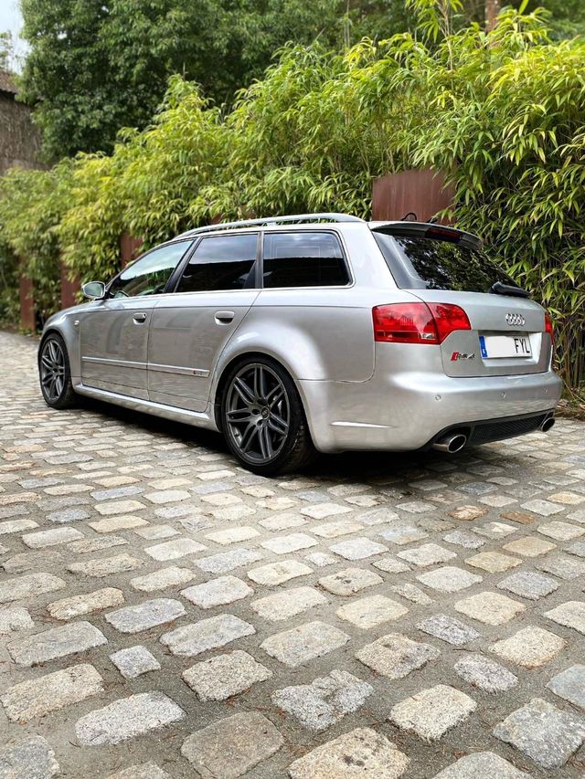 Audi RS4 2007