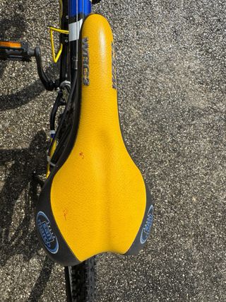 Bicicleta Conor WRC Amarilla