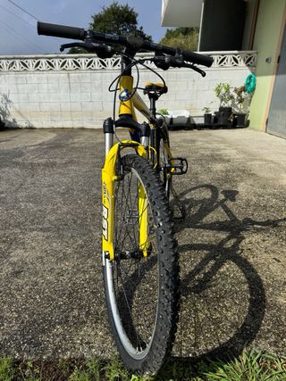 Bicicleta Conor WRC Amarilla