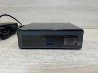 Intel NUC 10I3FNKN Mini PC