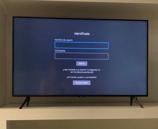 Smart TV Samsung UE43CU7172U 42” Negra